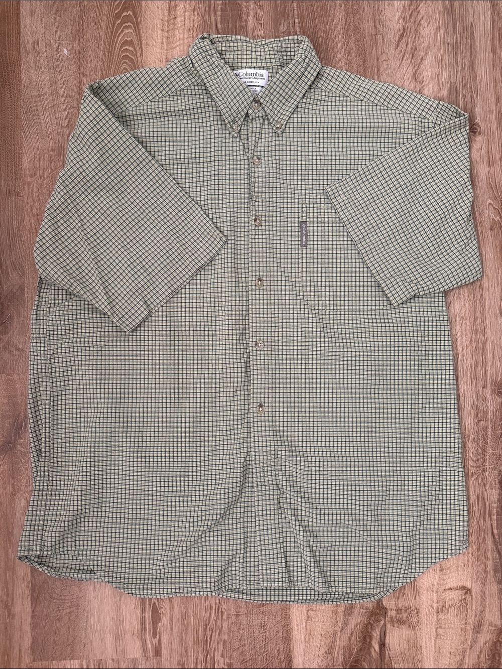 Columbia Olive Green Check Short-Sleeve Button-Down Shirt, Size XL